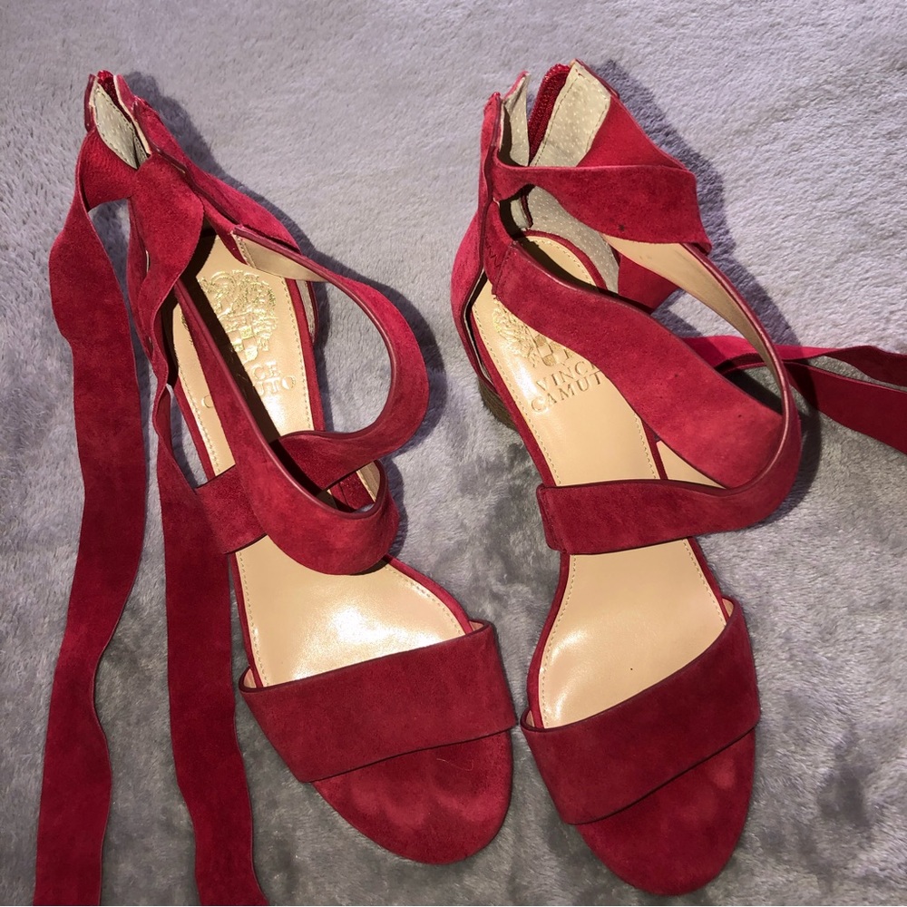 Vince Camuto red velvet Criss Cross Tie Leg Design Strappylace up sandals/ heels